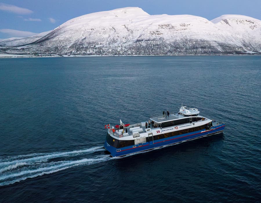 Fast catamaran used for whale watching from Tromsø — photo 1 of 5